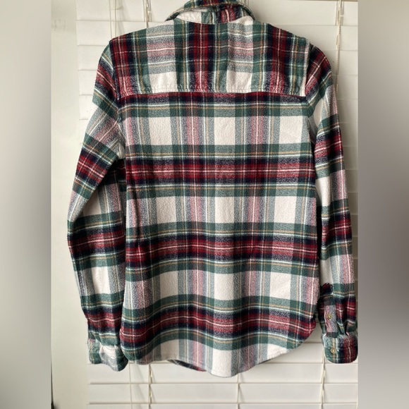 Casual American Eagle Super Soft Red/White/Green Plaid Flannel - Picture 9 of 9